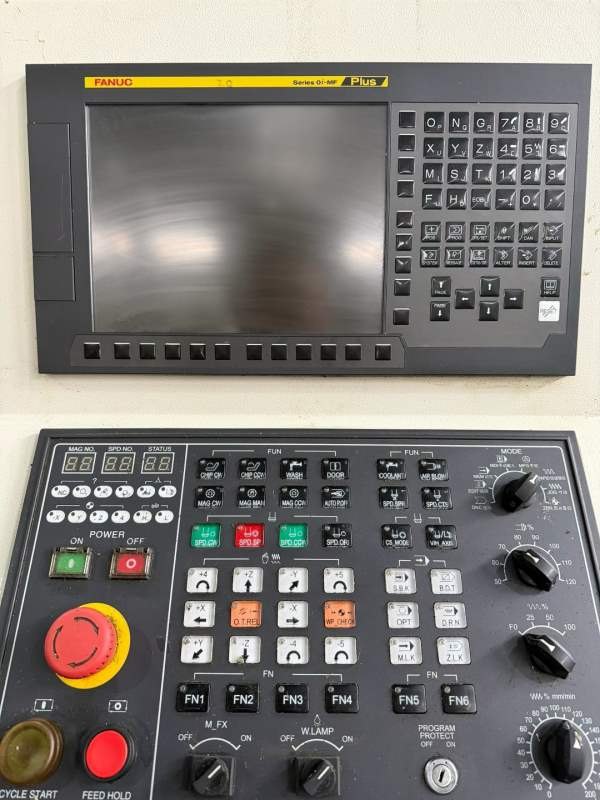 嘉泰1370（BT40主轴），准新佳泰1370加工中心，2023年.