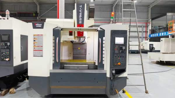 新到一台2023年安装少用台群T-V1165S加工中心，三菱M8.