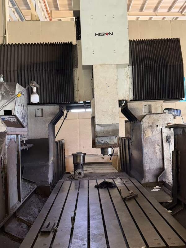 昆山城北工厂在位海天3216数控龙门加工中心工作台3000.