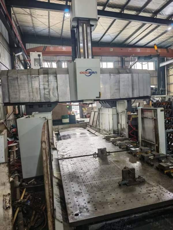 超重型欧德吉4030五面体镗铣床，三轴光栅尺，自动头90.