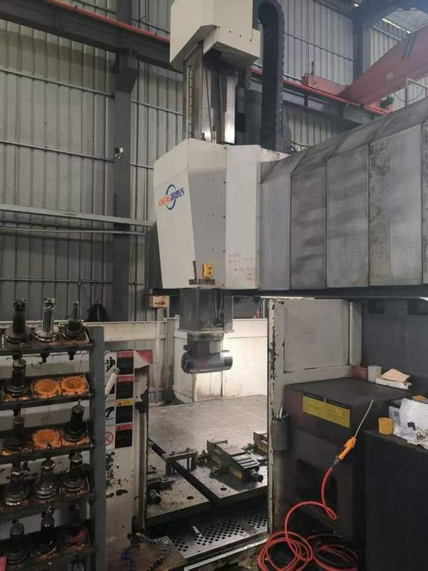 超重型欧德吉4030五面体镗铣床，三轴光栅尺，自动头90.