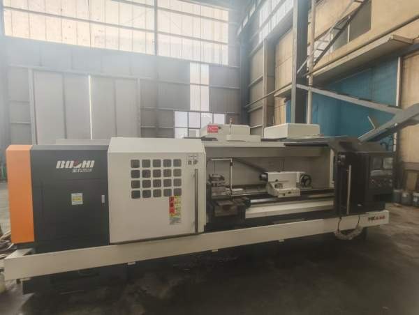 正宗宝鸡61633000数控车，22年设备，广数系统，带滚轮.