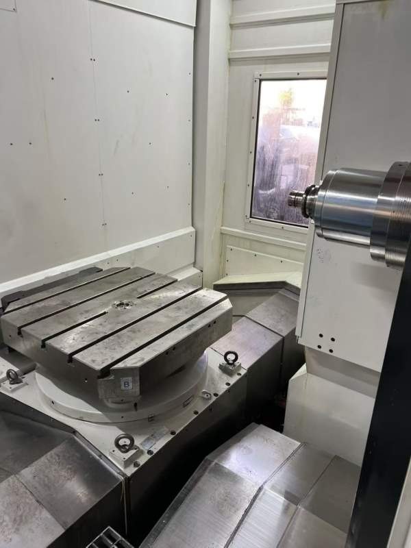 纽威HM80TD双工作台卧加，三轴行程/Y/Z1400/1051/1126.