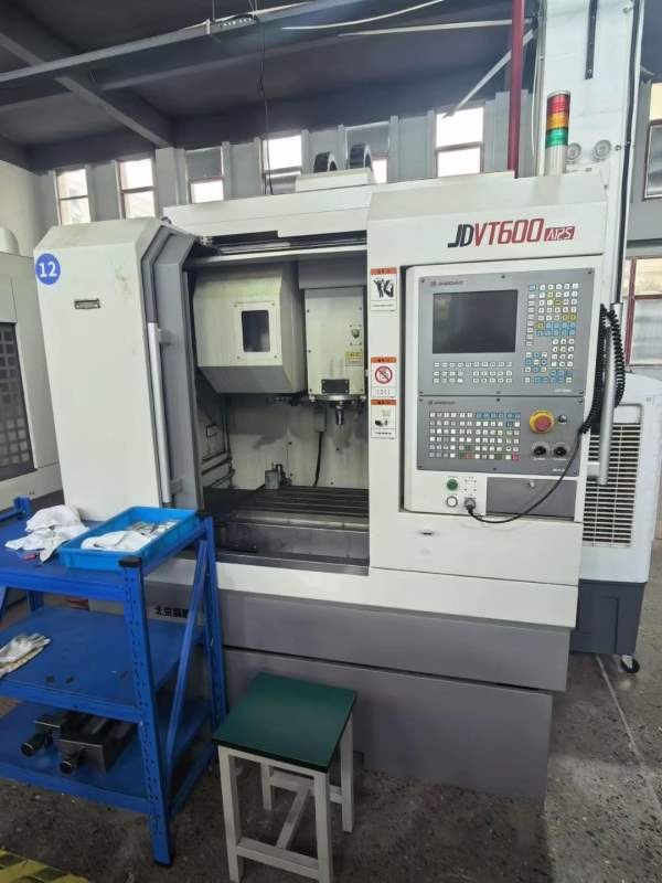 工厂在位北京精雕VT600