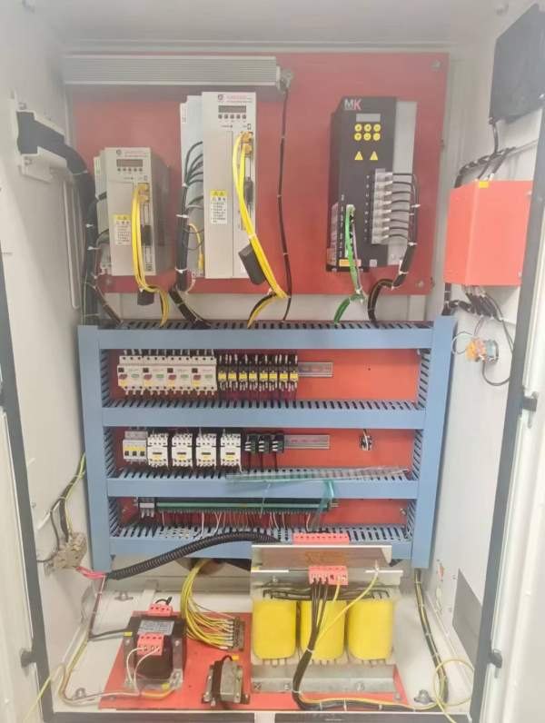 准新机，正宗22年宝鸡61803000数控车，广数系统，带滚.