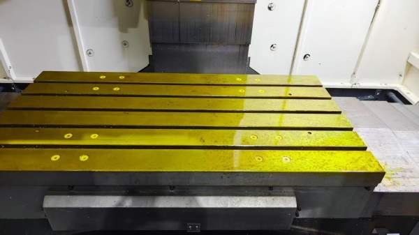 台群T-V1165S加工中心2023年 出厂三菱M80系统三轴台湾.