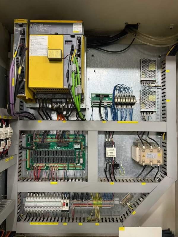 嘉泰1370（BT40主轴）准新佳泰1370加工中心，2023年出.