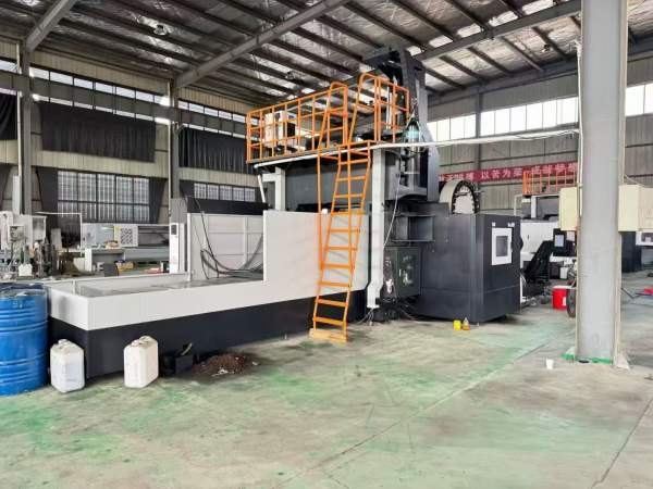 基本全新 新诺sp1540数控龙门加工中心，工作台1500/40.