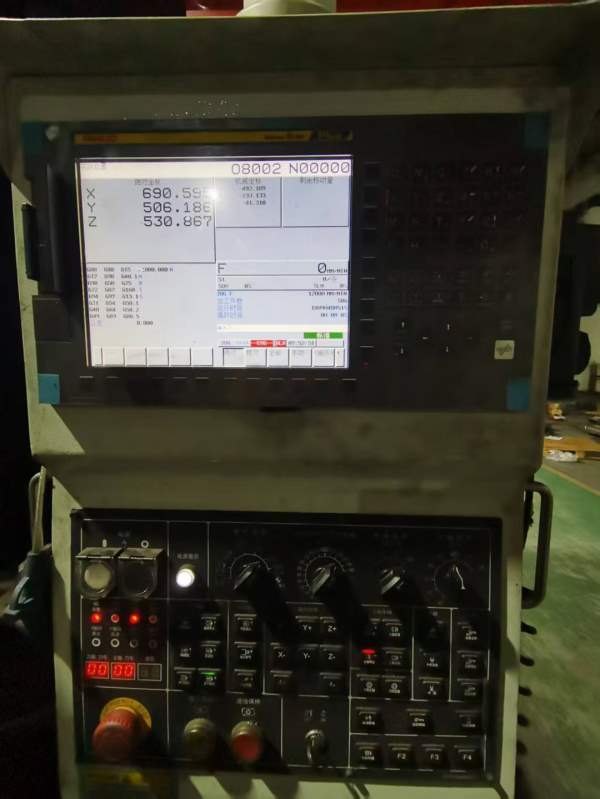 国盛3216龙门加工中心，工作台1.4米3米，门宽1.6米，.