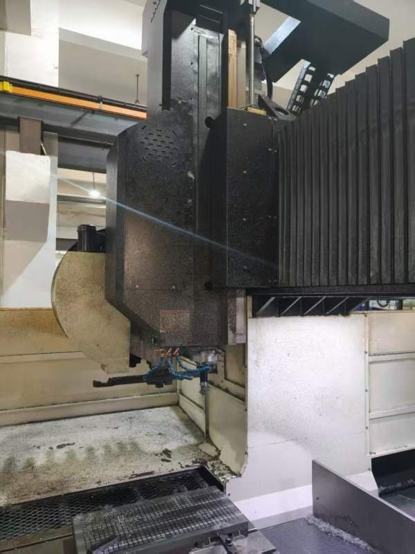 刚定一台，吉德特3018龙门，两线一硬，BT50主轴6000转.