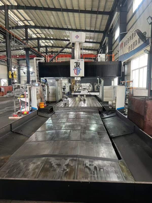 广东大恒8038龙门加工中心工期已到 一周内提货 便宜处.