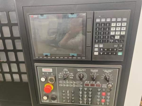 出售2022年嵩佑850立加，三菱M80系统，主轴12000转直.