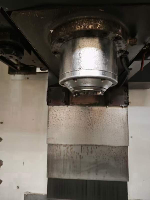 扬森1160立加，同款3台，，BT40罗毅主轴转速10000转，.