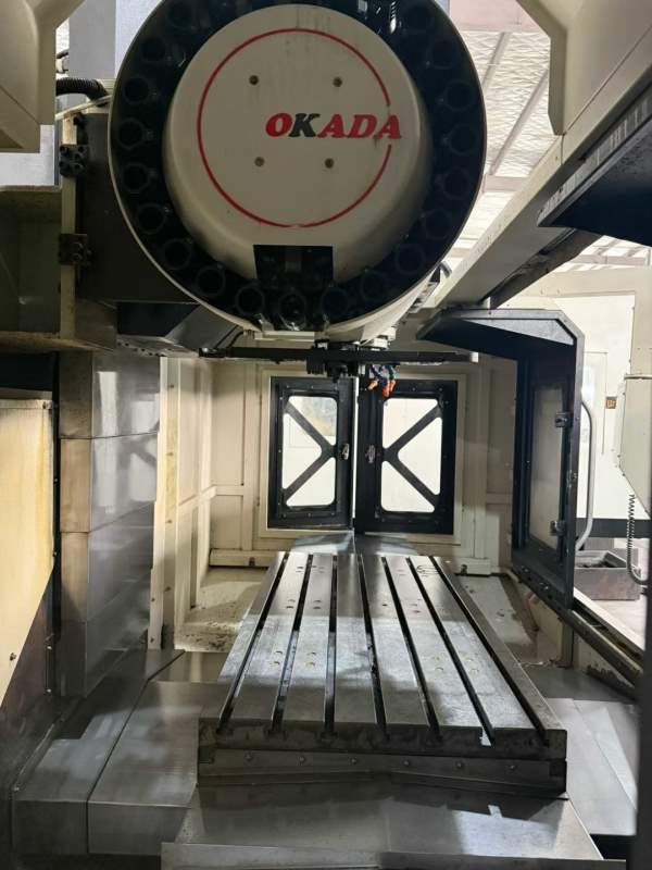 嘉泰1370（BT40主轴），准新佳泰1370加工中心，2023年.