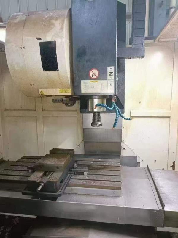 2017年一通855加工中心两线一硬，发那科mf系统，BT40.