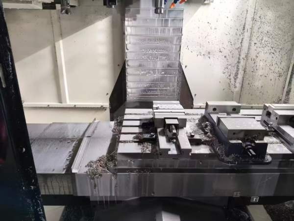 2022年6月乔峰V8只用了3000多小时三轴滚柱线规，主轴.