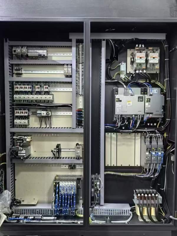 买下大隈630卧加一台，工厂在位。