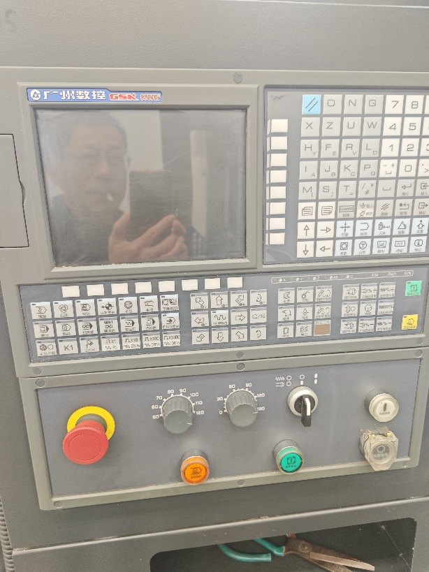 出售宝鸡HK80Bx3000数控车