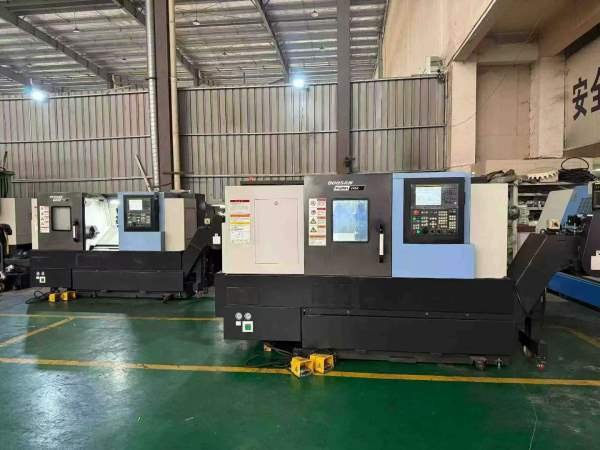 斗山PUMA2450数控车床，2台。回转直径650mm车削长度56.