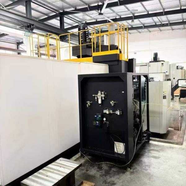 苏州工厂在位出售：海天4023龙门加工中心，工作台4米2.