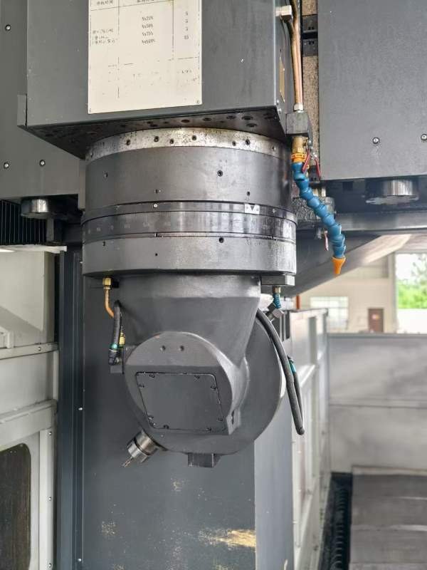 配A C 轴（C轴自动1分 度 ，A轴手动1度）刚刚买下准新.