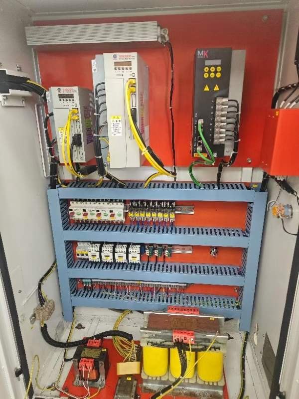 出售宝鸡2022年产HK63Bx3000数控车，广数系统，导轨宽.