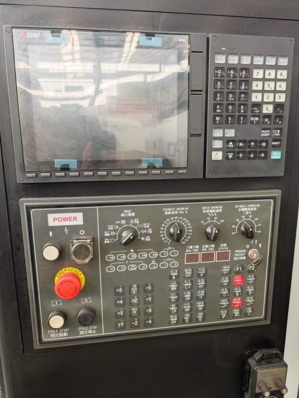 仓库现货，多款850立式加工中心，通电即用，精度有保.