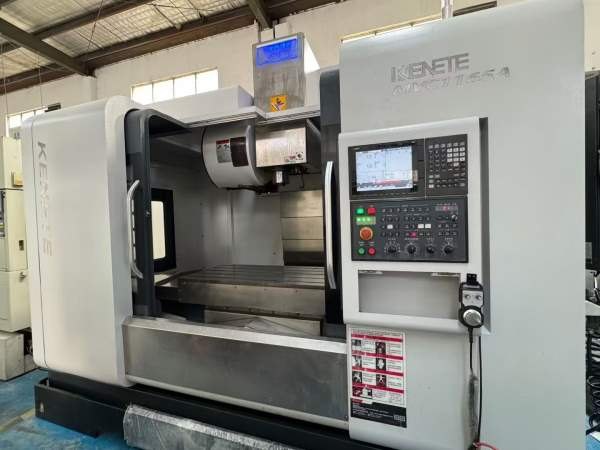 2022年克纳特1165加工中心，三菱M80系统，三轴45滚柱.