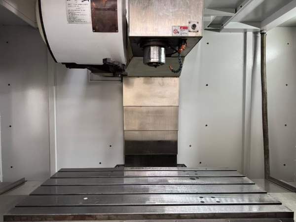 2022年克纳特1165加工中心，三菱M80系统，三轴45滚柱.