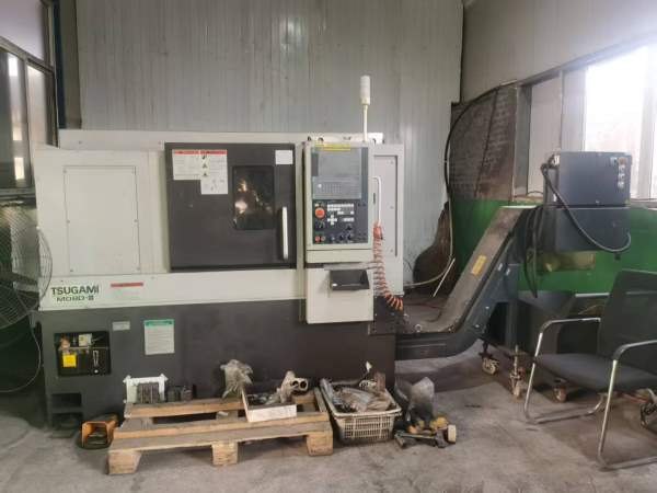 2021年日本津上M08D-II车铣复合，8寸卡盘，12工位刀塔.