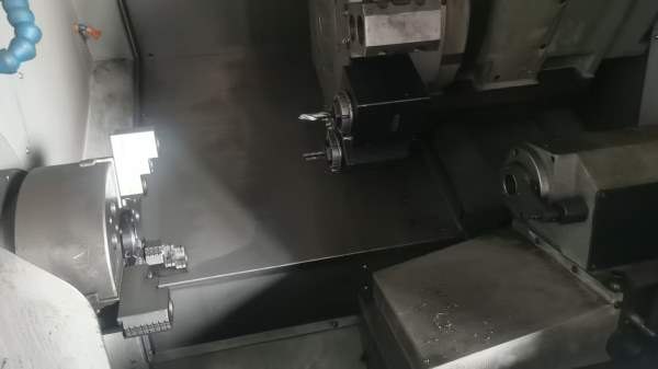 2021年日本津上M08D-II车铣复合，8寸卡盘，12工位刀塔.