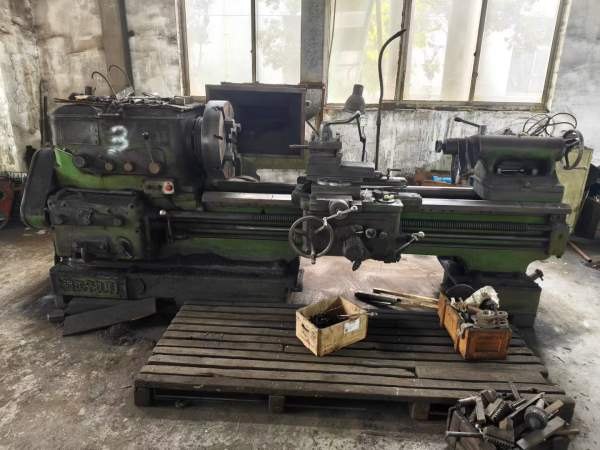 上海江宁C62631.5米车床，6301.5米，带马鞍，导轨如境.