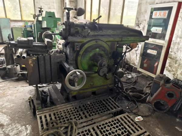 665牛头刨，基本废铁价