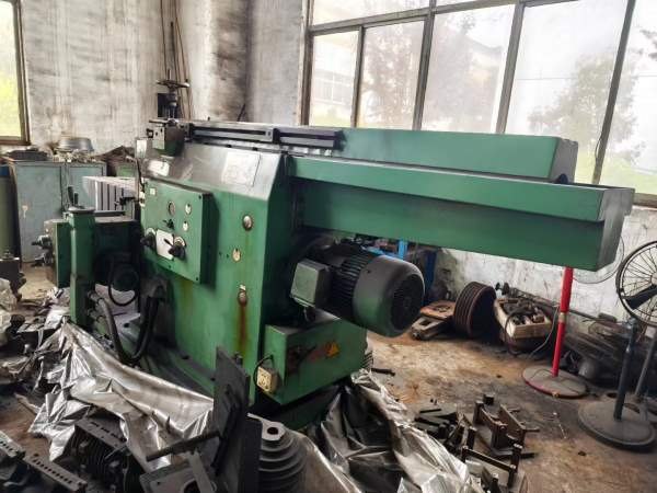 准新机：苏州新华机械厂产BYS60100牛头刨床，几乎全新.