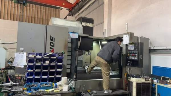 刚买两台乔地1580准新，两线一硬，带中心出水，发拿科.