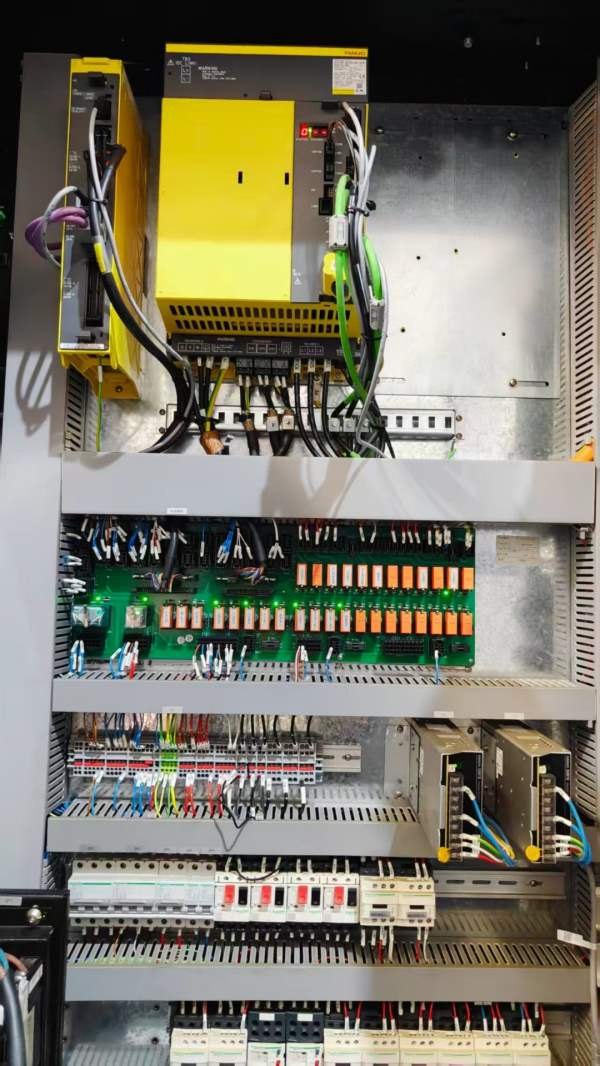 （只使用了1000小时）2022年台群1585两线一硬重型加工.