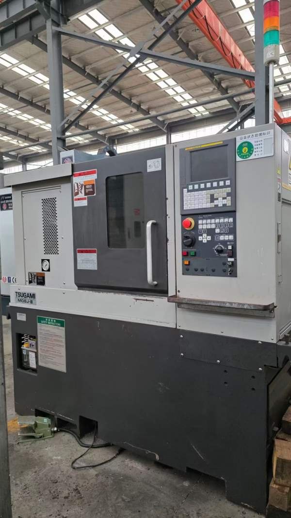 津上M08JII数控车床，2018年12月出厂，8寸卡盘，8工位.