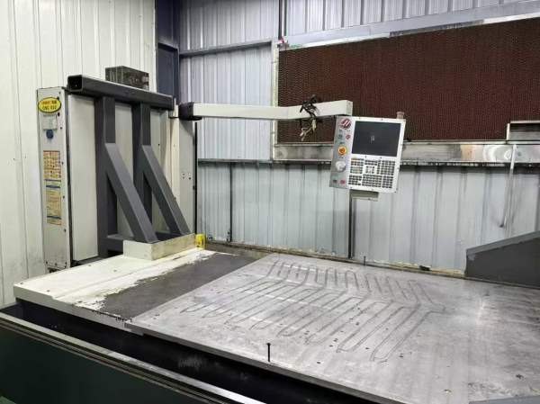 哈斯gr510，同款多台。