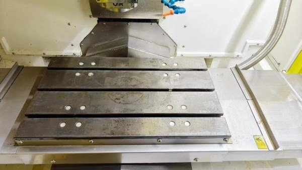 四台2023年台功T6钻攻机，三菱M80系统，BT30主轴20000.