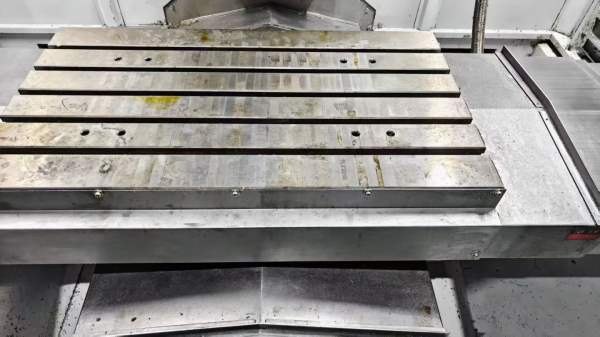 同款两台2023年福建东钢855加工中心（新机28万），发.