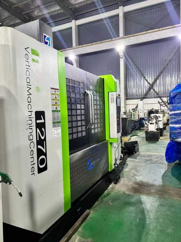 准新机：2021年南通国盛1270数控铣床，法纳克系统，BT.