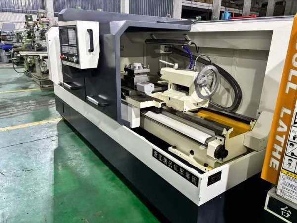 准新机：浙江瑞远520数控车床，加工长度1.5米，广数系.