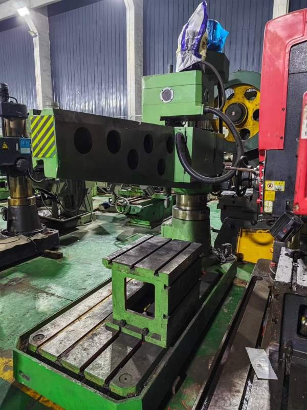 2021年中捷Z3050摇臂钻到家，几乎全新未用，价格不高