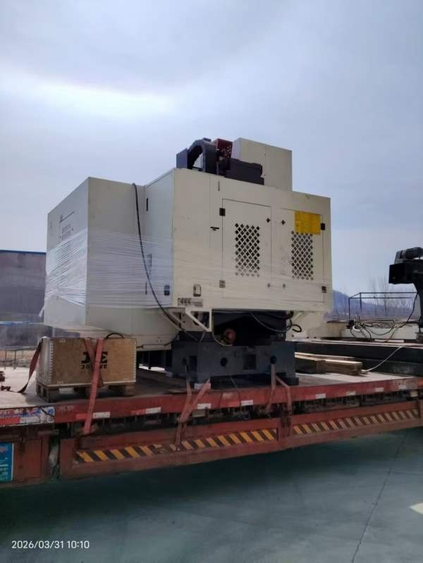 乔峰1370加工中心.50主轴，带龙头排箫机，准新机同款.