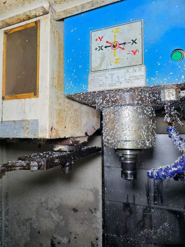 同款4台常州多棱950加工中心，Z轴高度750，三轴线轨