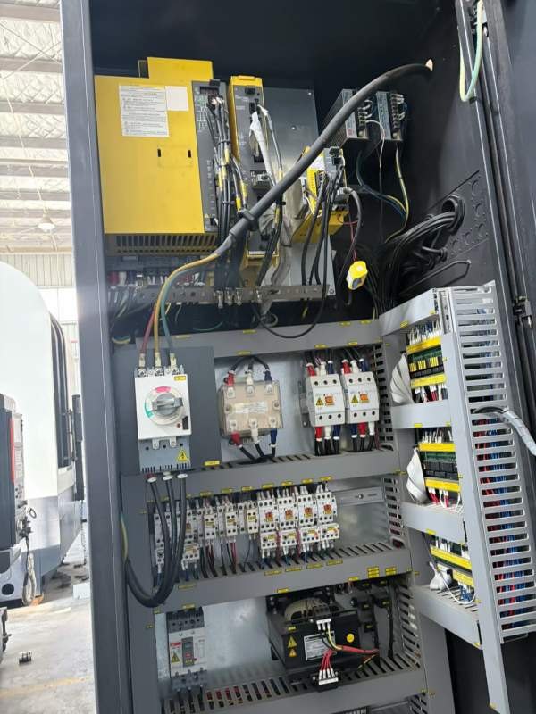 2018年韩国威亚f500带四轴。