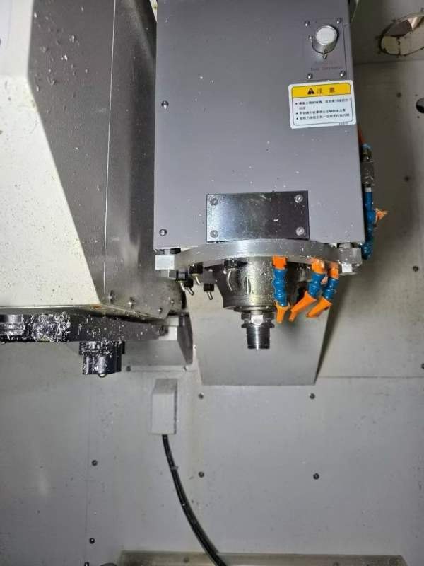 南京工厂北京精雕600/550各一台