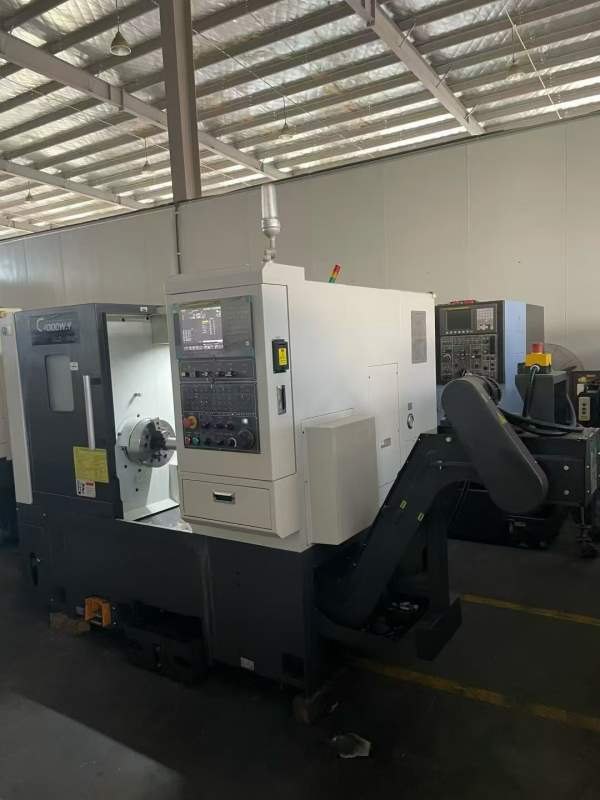 2023年出厂台湾程泰GLS200数控车床同款2台。12工位重.
