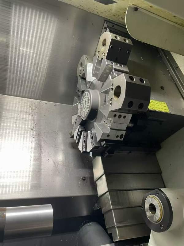 2023年出厂台湾程泰GLS200数控车床同款2台。12工位重.