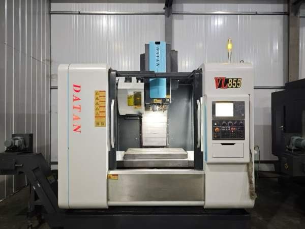 出售杭州大天855加工中心两台发那克m f Plus系统，45.